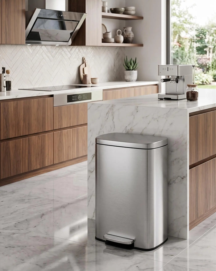 13 Gal / 50 L Step-On Trash Can, Stainless Steel Kitchen Garbage Can with Soft Close Lid, Removable Inner Bucket & Rear Handle for Easy Transport